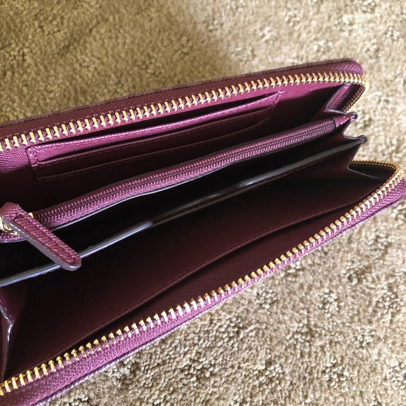 Michael Kor Wristlet